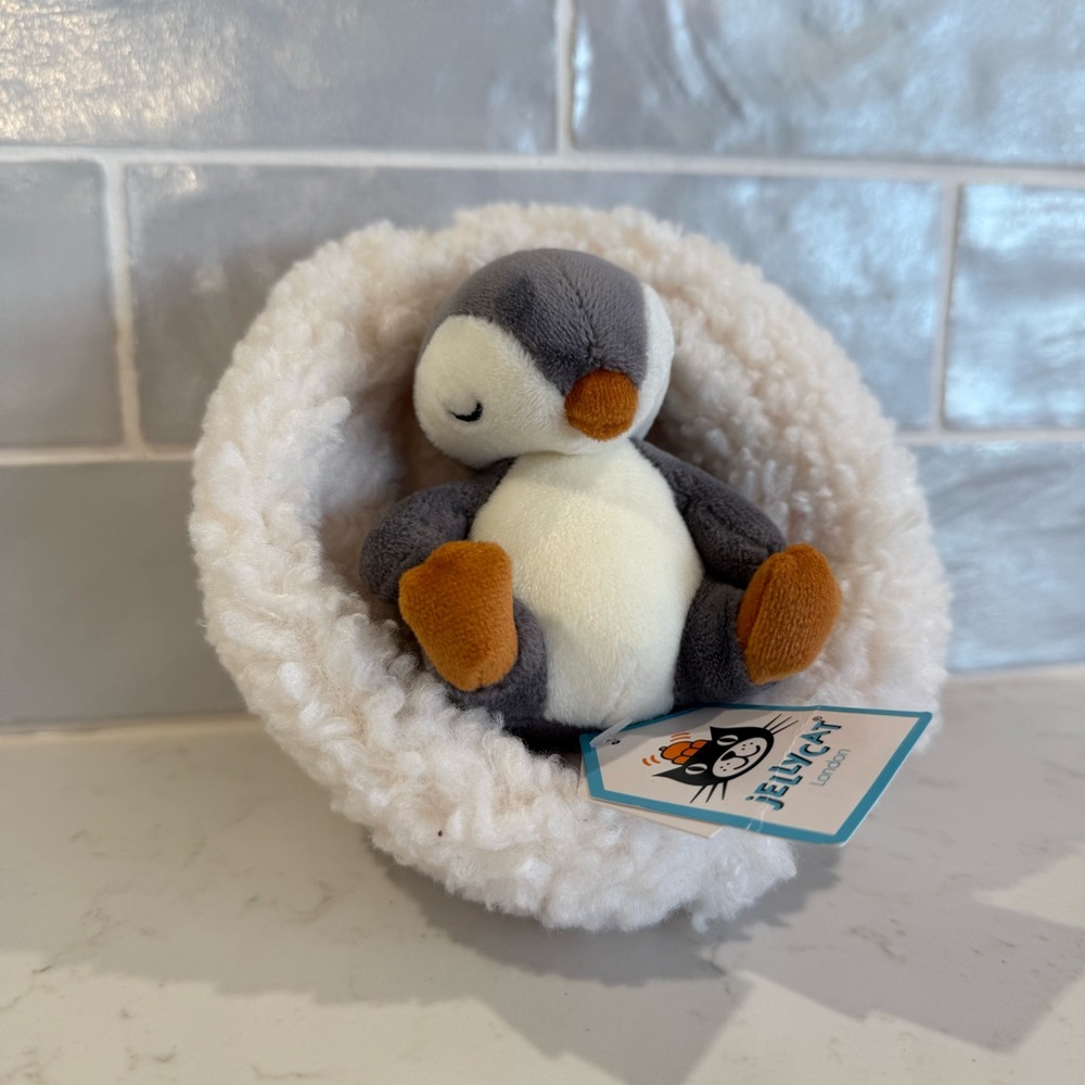 NEW! JELLYCAT Hibernating Penguin Soft Cozy Stuffie Plushie Toy - RETIRED